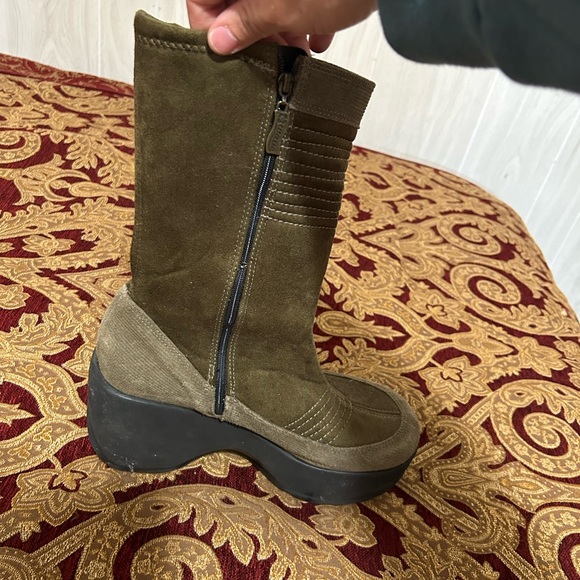 Dark green Shin-High Women's Boots - Picture 3 of 10